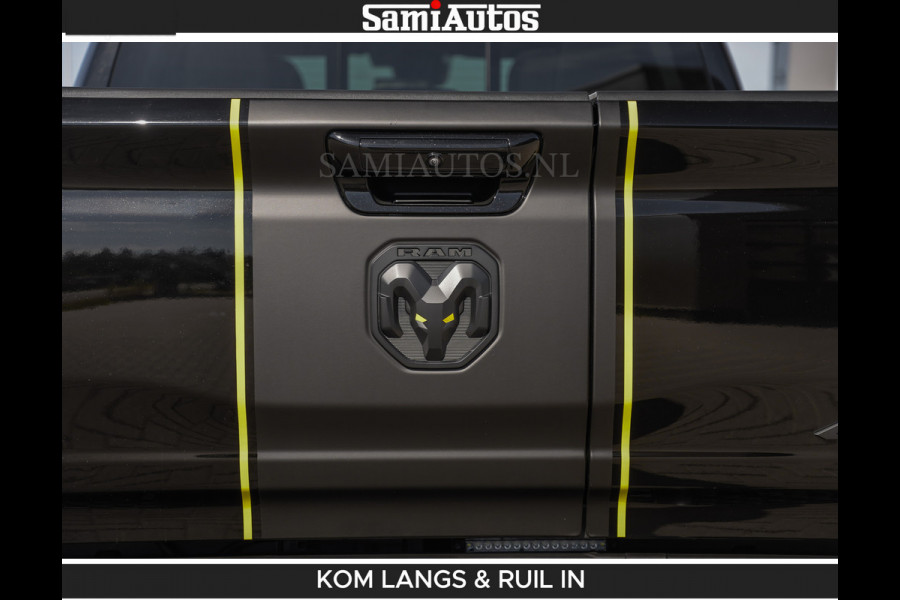 Dodge Ram Limited Night H.O 540HP 706Nm | Massage + Full Option | De Meest Luxe en Volle Pick-Up in zijn Klasse | Comfortabele Dubbele Cabine met Royale 5 Zitplaatsen | BPM vrij | Nu Leverbaar uit Voorraad | Voorraad Nr 2356 - 0990 | De specialist in Amerikaanse pick‑ups in Nederland en Europa.