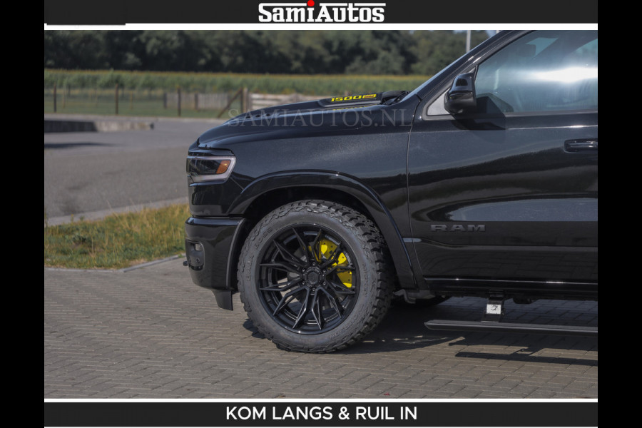 Dodge Ram Limited Night H.O 540HP 706Nm | Massage + Full Option | De Meest Luxe en Volle Pick-Up in zijn Klasse | Comfortabele Dubbele Cabine met Royale 5 Zitplaatsen | BPM vrij | Nu Leverbaar uit Voorraad | Voorraad Nr 2356 - 0990 | De specialist in Amerikaanse pick‑ups in Nederland en Europa.