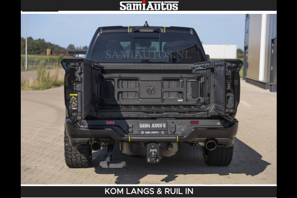 Dodge Ram Limited Night H.O 540HP 706Nm | Massage + Full Option | De Meest Luxe en Volle Pick-Up in zijn Klasse | Comfortabele Dubbele Cabine met Royale 5 Zitplaatsen | BPM vrij | Nu Leverbaar uit Voorraad | Voorraad Nr 2356 - 0990 | De specialist in Amerikaanse pick‑ups in Nederland en Europa.