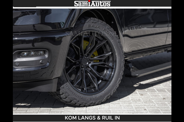 Dodge Ram Limited Night H.O 540HP 706Nm | Massage + Full Option | De Meest Luxe en Volle Pick-Up in zijn Klasse | Comfortabele Dubbele Cabine met Royale 5 Zitplaatsen | BPM vrij | Nu Leverbaar uit Voorraad | Voorraad Nr 2356 - 0990 | De specialist in Amerikaanse pick‑ups in Nederland en Europa.
