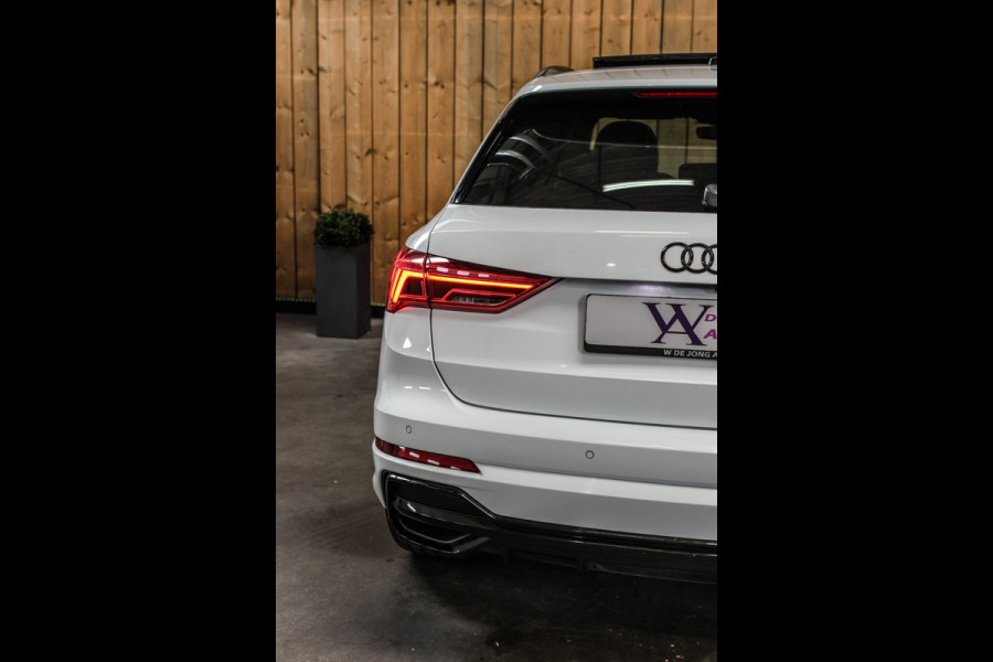 Audi Q3 40 TFSI Quattro S-Line *Pano*360 Camera*Keyless*Trekhaak*