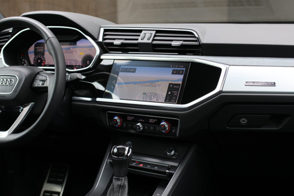 Audi Q3 40 TFSI Quattro S-Line *Pano*360 Camera*Keyless*Trekhaak*