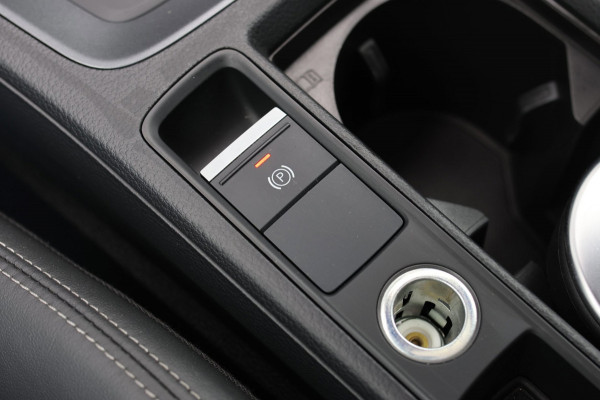 Audi Q3 40 TFSI Quattro S-Line *Pano*360 Camera*Keyless*Trekhaak*