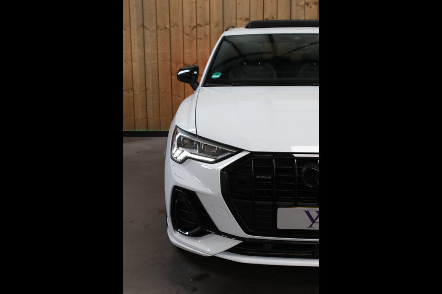 Audi Q3 40 TFSI Quattro S-Line *Pano*360 Camera*Keyless*Trekhaak*