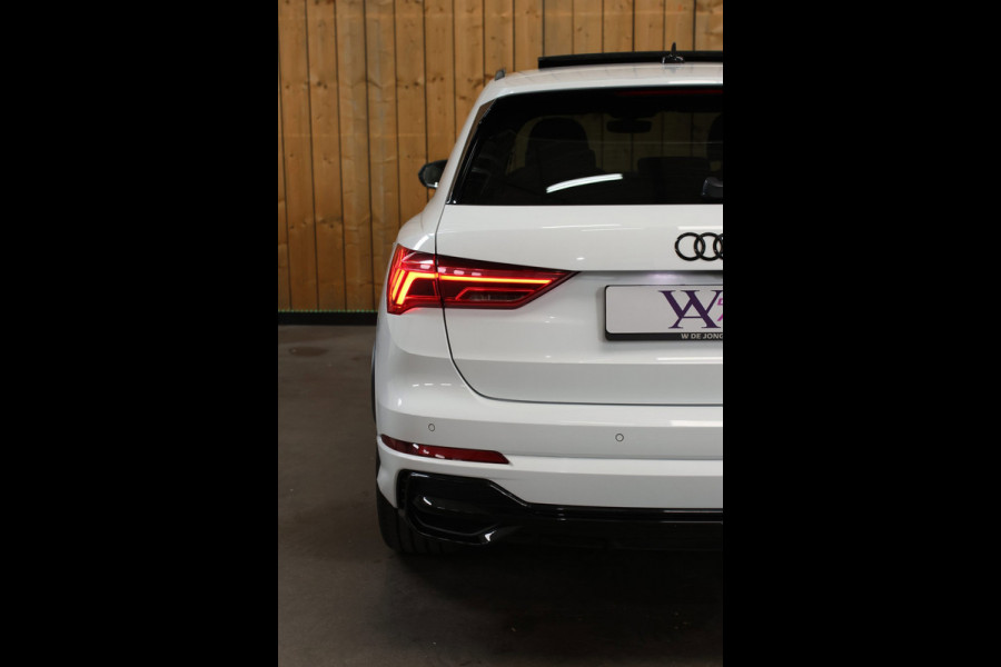 Audi Q3 40 TFSI Quattro S-Line *Pano*360 Camera*Keyless*Trekhaak*