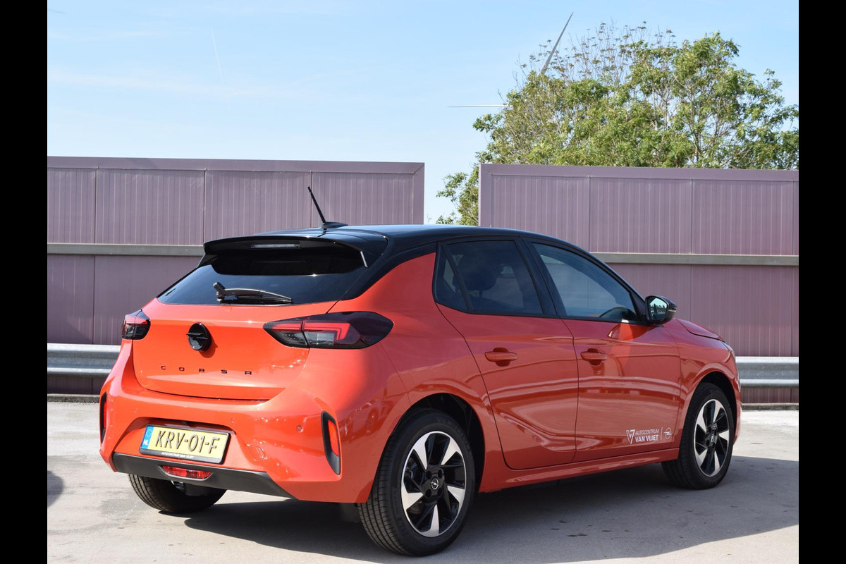 Opel Corsa Electric Long Range GS 51 kWh l Warmtepomp l Stoel/ stuur verwarming l camera