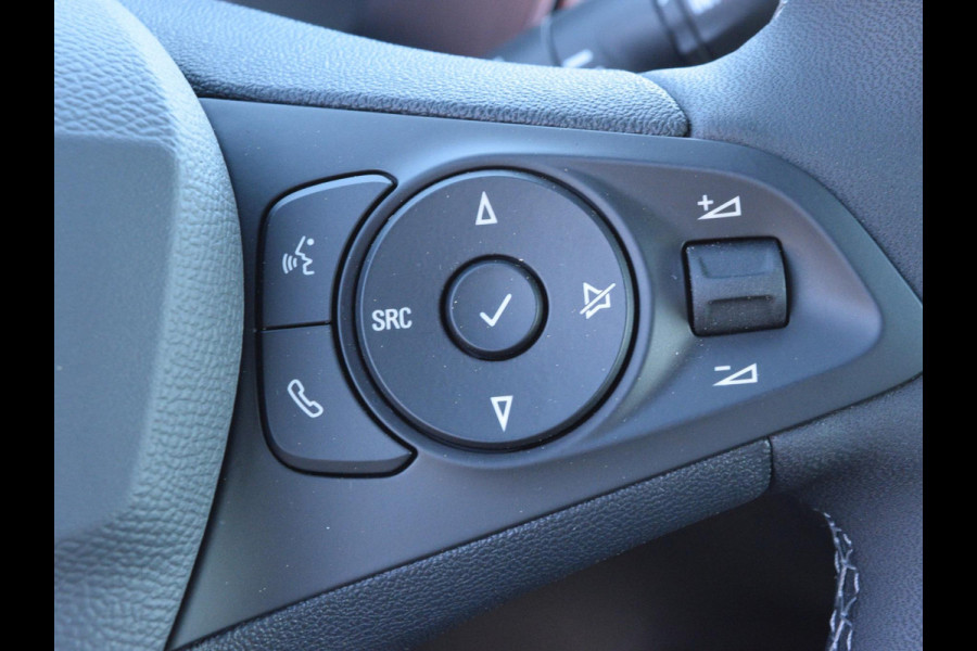 Opel Corsa Electric Long Range GS 51 kWh l Warmtepomp l Stoel/ stuur verwarming l camera