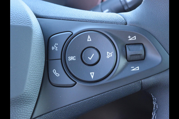 Opel Corsa Electric Long Range GS 51 kWh l Warmtepomp l Stoel/ stuur verwarming l camera
