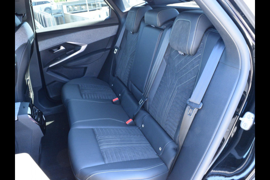 Peugeot 3008 1.6 plug-in Hybrid 225 GT Exclusive l 360 camera l Schuif/ kanteldak l Elektrische AGR voorstoelen l