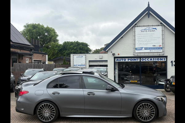Mercedes-Benz C-Klasse 180 AMG/PANO/MAGNO MAT/NL-AUTO/BTW/27800KM!