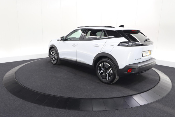 Peugeot e-2008 EV Allure Avantage 54 kWh | 97,3% SOH | 11 KW Lader | Apple Carplay | Parkeersensoren