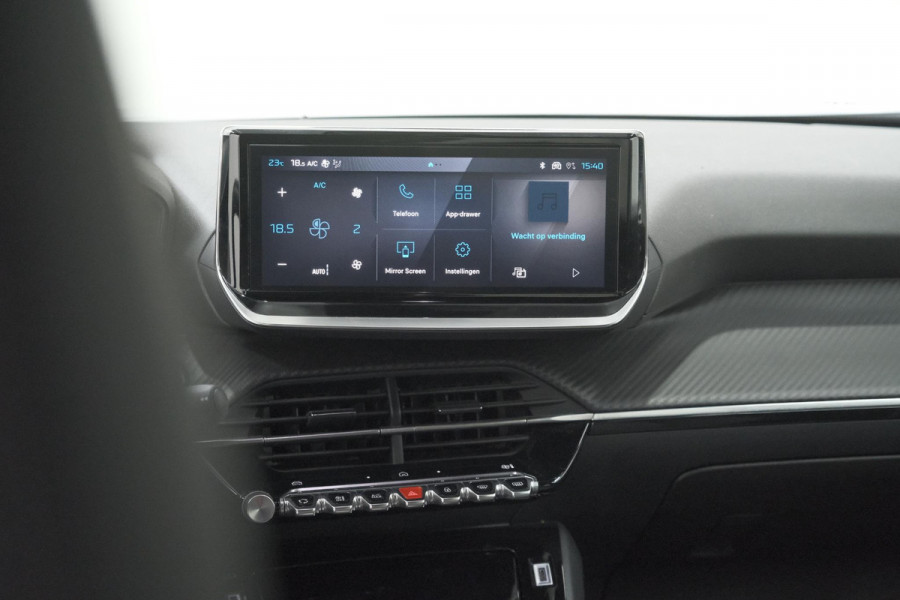 Peugeot e-2008 EV Allure Avantage 54 kWh | 97,3% SOH | 11 KW Lader | Apple Carplay | Parkeersensoren