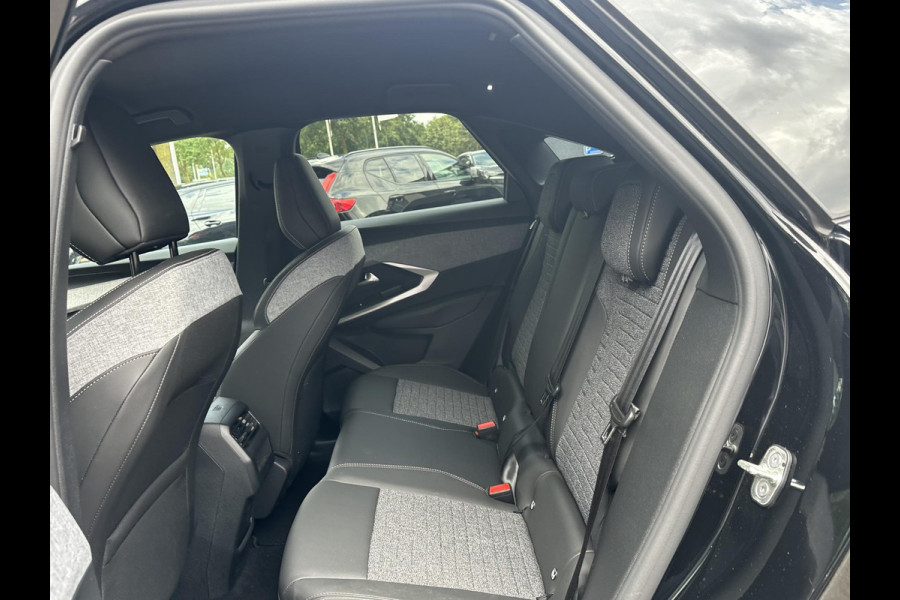 Peugeot E-3008 Allure 73 kWh SOH 94%| 3 FASE |  DIRECT LEVERBAAR RIJKAAR GEMAAKT BIJ DE PEUGEOT DEALER | 360° CAMERA| | KEYLESS ENTRY | 18.685KM! | DIGI. DASH| DEALER ONDERHOUDEN | CARPLAY/ ANDROID AUTO|