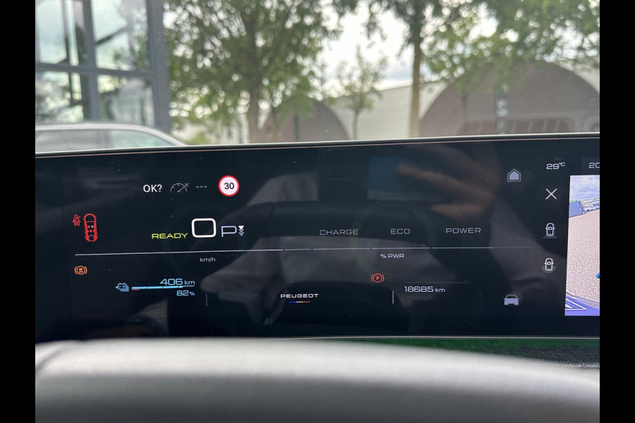 Peugeot E-3008 Allure 73 kWh SOH 94%| 3 FASE |  DIRECT LEVERBAAR RIJKAAR GEMAAKT BIJ DE PEUGEOT DEALER | 360° CAMERA| | KEYLESS ENTRY | 18.685KM! | DIGI. DASH| DEALER ONDERHOUDEN | CARPLAY/ ANDROID AUTO|