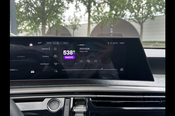 Peugeot E-3008 Allure 73 kWh SOH 94%| 3 FASE |  DIRECT LEVERBAAR RIJKAAR GEMAAKT BIJ DE PEUGEOT DEALER | 360° CAMERA| | KEYLESS ENTRY | 18.685KM! | DIGI. DASH| DEALER ONDERHOUDEN | CARPLAY/ ANDROID AUTO|