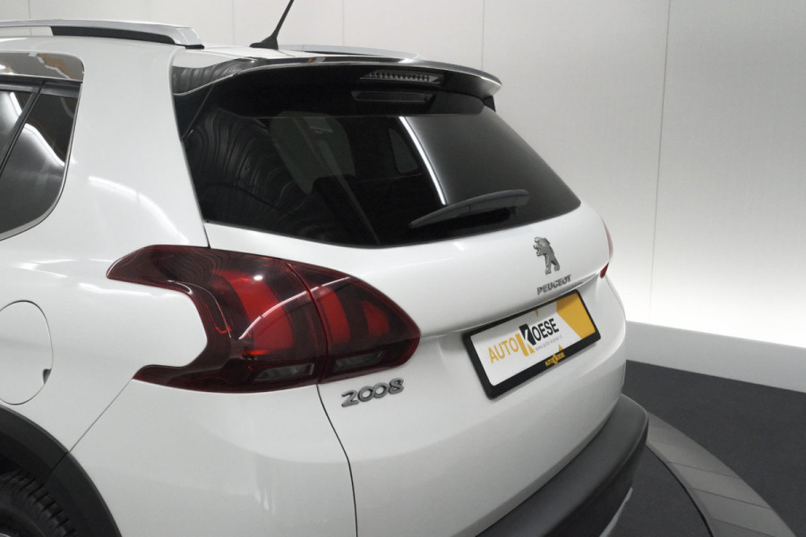 Peugeot 2008 PureTech 110 EAT6 Allure | Trekhaak | Apple Carplay | Parkeersensoren | Stoelverwarming