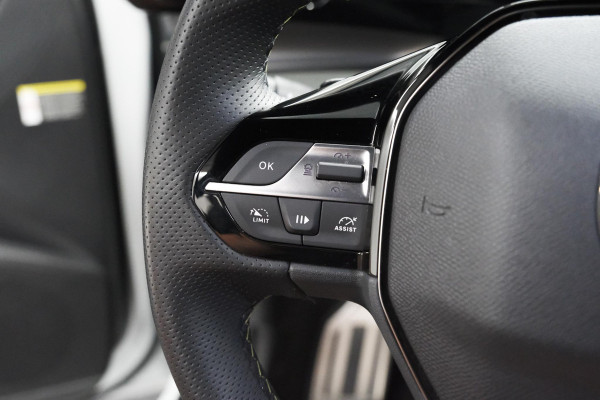 Peugeot 308 SW 1.2 Hybrid 145 e-DCS6 GT | Adaptieve Cruise Control | Camera | Navigatie | Keyless