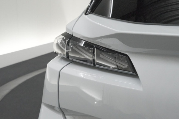 Peugeot 308 SW 1.2 Hybrid 145 e-DCS6 GT | Adaptieve Cruise Control | Camera | Navigatie | Keyless