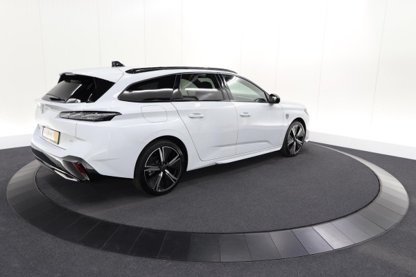 Peugeot 308 SW 1.2 Hybrid 145 e-DCS6 GT | Adaptieve Cruise Control | Camera | Navigatie | Keyless