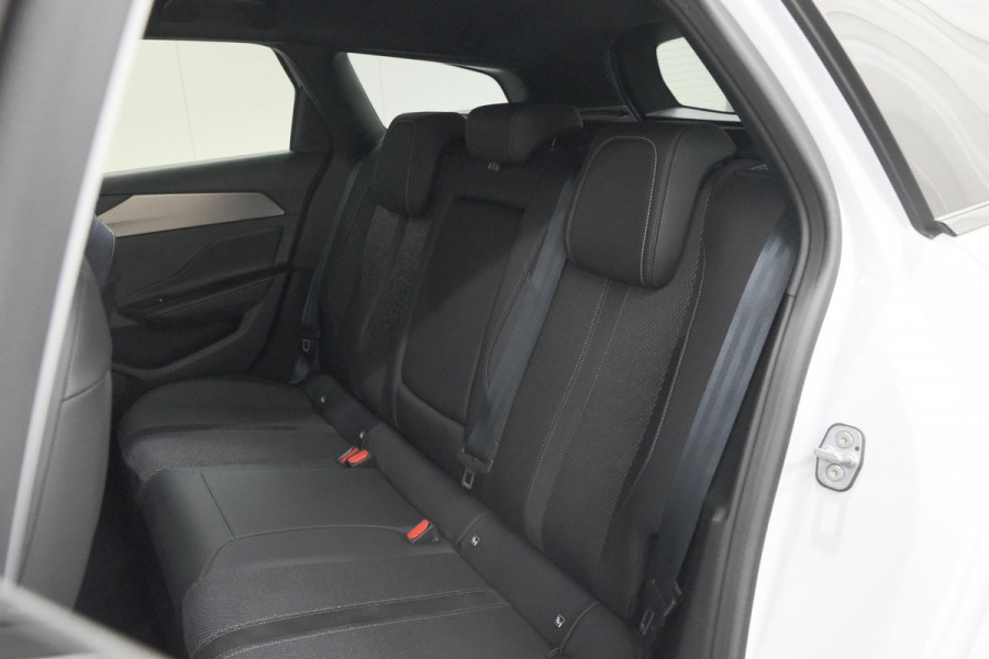 Peugeot 308 SW 1.2 Hybrid 145 e-DCS6 GT | Adaptieve Cruise Control | Camera | Navigatie | Keyless