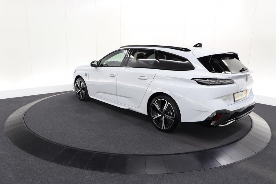 Peugeot 308 SW 1.2 Hybrid 145 e-DCS6 GT | Adaptieve Cruise Control | Camera | Navigatie | Keyless