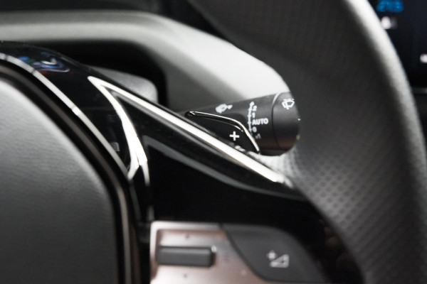 Peugeot 308 SW 1.2 Hybrid 145 e-DCS6 GT | Adaptieve Cruise Control | Camera | Navigatie | Keyless