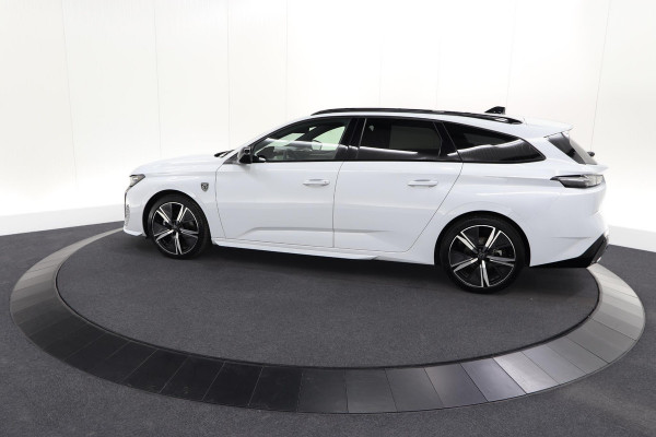 Peugeot 308 SW 1.2 Hybrid 145 e-DCS6 GT | Adaptieve Cruise Control | Camera | Navigatie | Keyless