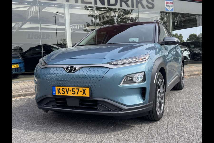 Hyundai Kona EV Premium 64 kWh | SOH: 95,4% | Full Options | 3 Fase | Warmtepomp | Two Tone | Afn. Trekhaak | Blindspot | | Leder |
