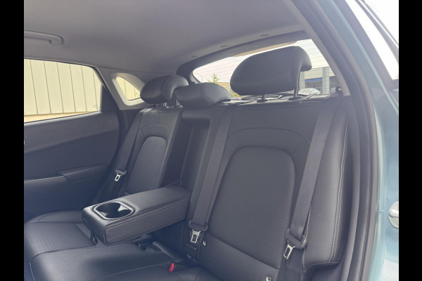 Hyundai Kona EV Premium 64 kWh | SOH: 95,4% | Full Options | 3 Fase | Warmtepomp | Two Tone | Afn. Trekhaak | Blindspot | | Leder |
