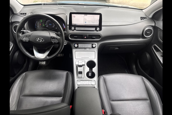 Hyundai Kona EV Premium 64 kWh | SOH: 95,4% | Full Options | 3 Fase | Warmtepomp | Two Tone | Afn. Trekhaak | Blindspot | | Leder |