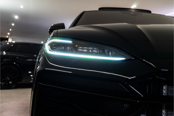 Lamborghini Urus 4.0 V8 Hybrid SE 800PK | Ad Personam | Nero Helene | Nero Ade/Arancio Leoni | Bang&Olufsen 3D | Ceramic | Service Package 5YR |