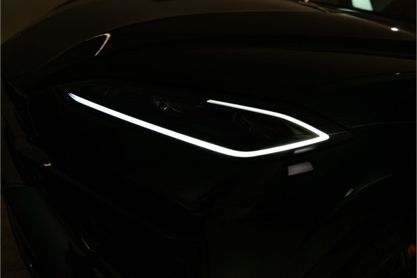 Lamborghini Urus 4.0 V8 Hybrid SE 800PK | Ad Personam | Nero Helene | Nero Ade/Arancio Leoni | Bang&Olufsen 3D | Ceramic | Service Package 5YR |