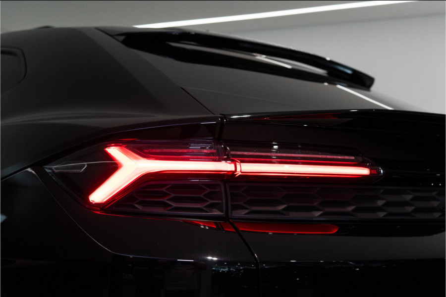Lamborghini Urus 4.0 V8 Hybrid SE 800PK | Ad Personam | Nero Helene | Nero Ade/Arancio Leoni | Bang&Olufsen 3D | Ceramic | Service Package 5YR |