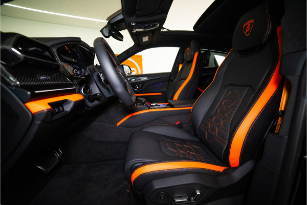 Lamborghini Urus 4.0 V8 Hybrid SE 800PK | Ad Personam | Nero Helene | Nero Ade/Arancio Leoni | Bang&Olufsen 3D | Ceramic | Service Package 5YR |