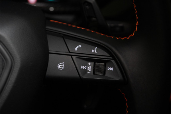 Lamborghini Urus 4.0 V8 Hybrid SE 800PK | Ad Personam | Nero Helene | Nero Ade/Arancio Leoni | Bang&Olufsen 3D | Ceramic | Service Package 5YR |