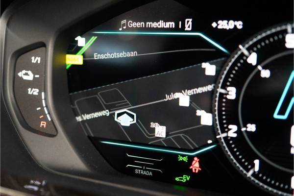 Lamborghini Urus 4.0 V8 Hybrid SE 800PK | Ad Personam | Nero Helene | Nero Ade/Arancio Leoni | Bang&Olufsen 3D | Ceramic | Service Package 5YR |