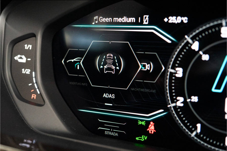 Lamborghini Urus 4.0 V8 Hybrid SE 800PK | Ad Personam | Nero Helene | Nero Ade/Arancio Leoni | Bang&Olufsen 3D | Ceramic | Service Package 5YR |