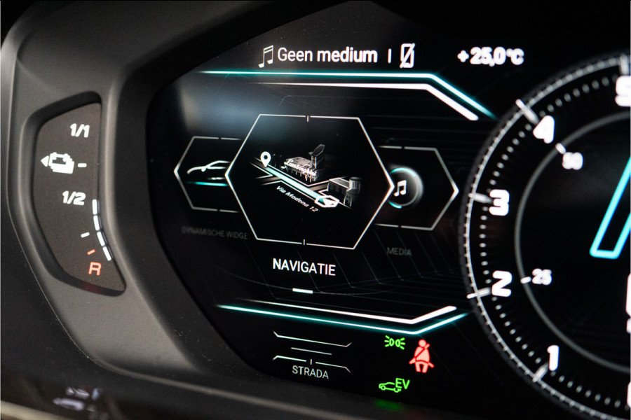Lamborghini Urus 4.0 V8 Hybrid SE 800PK | Ad Personam | Nero Helene | Nero Ade/Arancio Leoni | Bang&Olufsen 3D | Ceramic | Service Package 5YR |