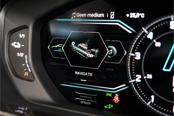 Lamborghini Urus 4.0 V8 Hybrid SE 800PK | Ad Personam | Nero Helene | Nero Ade/Arancio Leoni | Bang&Olufsen 3D | Ceramic | Service Package 5YR |