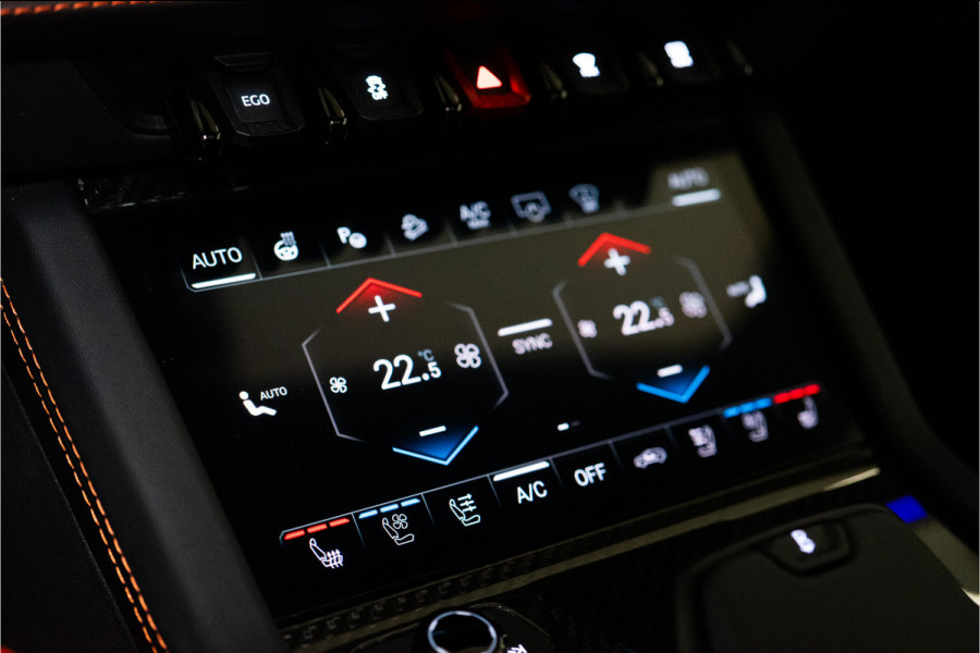 Lamborghini Urus 4.0 V8 Hybrid SE 800PK | Ad Personam | Nero Helene | Nero Ade/Arancio Leoni | Bang&Olufsen 3D | Ceramic | Service Package 5YR |