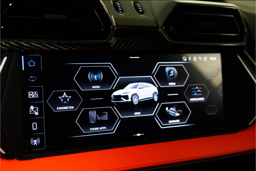 Lamborghini Urus 4.0 V8 Hybrid SE 800PK | Ad Personam | Nero Helene | Nero Ade/Arancio Leoni | Bang&Olufsen 3D | Ceramic | Service Package 5YR |