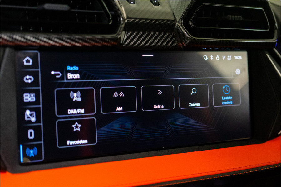 Lamborghini Urus 4.0 V8 Hybrid SE 800PK | Ad Personam | Nero Helene | Nero Ade/Arancio Leoni | Bang&Olufsen 3D | Ceramic | Service Package 5YR |