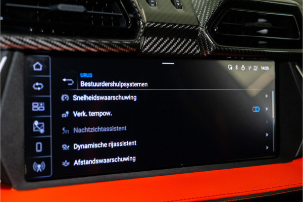 Lamborghini Urus 4.0 V8 Hybrid SE 800PK | Ad Personam | Nero Helene | Nero Ade/Arancio Leoni | Bang&Olufsen 3D | Ceramic | Service Package 5YR |