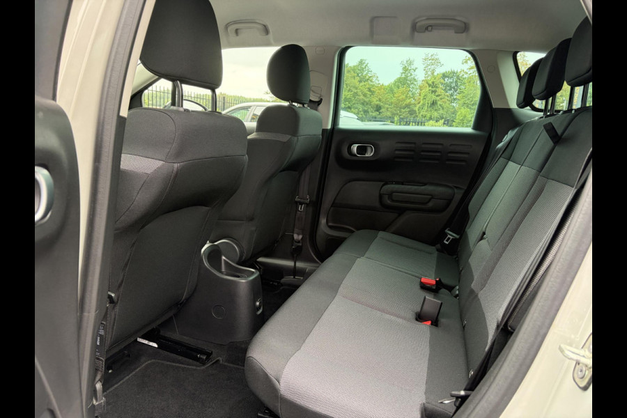 Citroën C3 Aircross 1.2 PureTech S&S Shine ✓1e Eigenaar✓D-riem vv 07-2025✓360° Camera✓Navi✓Carplay✓Net beurt gehad✓Keyless✓17'' Lmv✓Rijstrooksensor✓110pk✓Pdc V+A✓6 Bak✓N.A.P✓Apk tot 07-2027