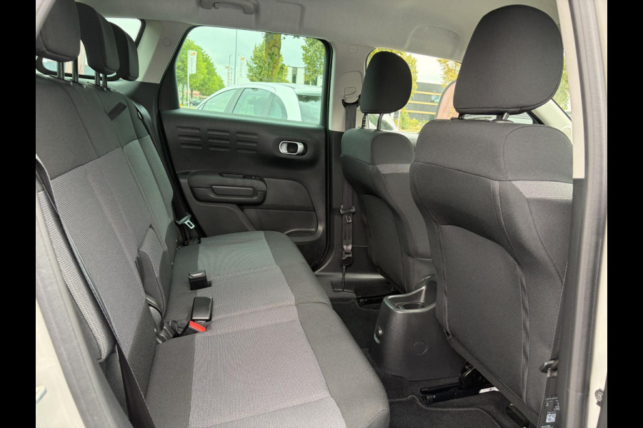Citroën C3 Aircross 1.2 PureTech S&S Shine ✓1e Eigenaar✓D-riem vv 07-2025✓360° Camera✓Navi✓Carplay✓Net beurt gehad✓Keyless✓17'' Lmv✓Rijstrooksensor✓110pk✓Pdc V+A✓6 Bak✓N.A.P✓Apk tot 07-2027