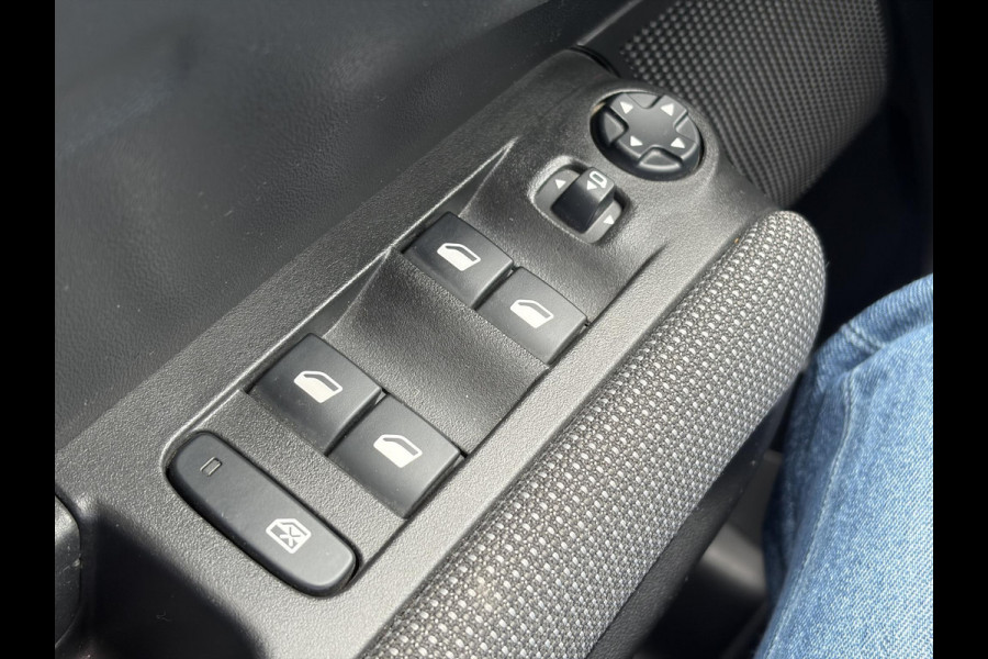 Citroën C3 Aircross 1.2 PureTech S&S Shine ✓1e Eigenaar✓D-riem vv 07-2025✓360° Camera✓Navi✓Carplay✓Net beurt gehad✓Keyless✓17'' Lmv✓Rijstrooksensor✓110pk✓Pdc V+A✓6 Bak✓N.A.P✓Apk tot 07-2027