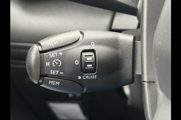 Citroën C3 Aircross 1.2 PureTech S&S Shine ✓1e Eigenaar✓D-riem vv 07-2025✓360° Camera✓Navi✓Carplay✓Net beurt gehad✓Keyless✓17'' Lmv✓Rijstrooksensor✓110pk✓Pdc V+A✓6 Bak✓N.A.P✓Apk tot 07-2027
