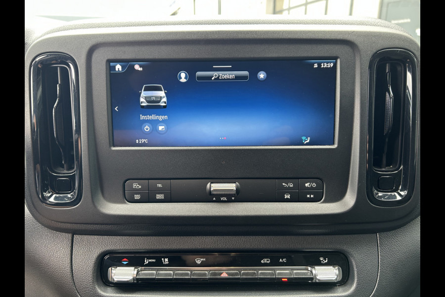 Mercedes-Benz Vito 116 CDI L3 Pro 2500KG Trekhaak / MBUX / Navigatie / Camera / Cruise control / Airco / LMV / Achterdeuren