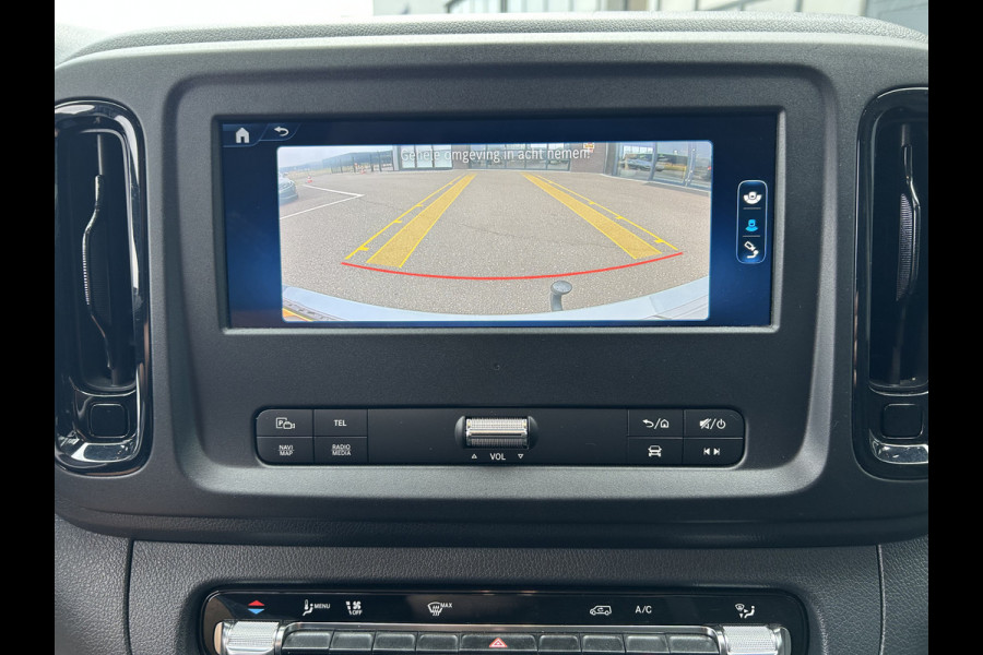 Mercedes-Benz Vito 116 CDI L3 Pro 2500KG Trekhaak / MBUX / Navigatie / Camera / Cruise control / Airco / LMV / Achterdeuren