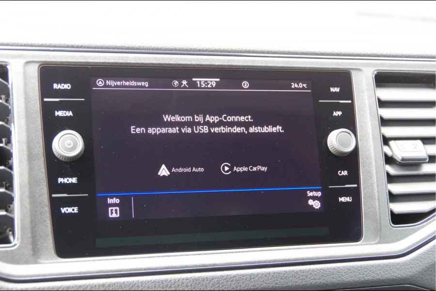 Volkswagen Crafter 35 2.0 TDI L3H3(L2H2) 3-ZITS, 177PK AUT. LED, TREKHAAK, STOELVERWARMING, ADAPT. CRUISE, CAMERA, NAVI, AIRCO, PARKEERSENSOREN, NL
